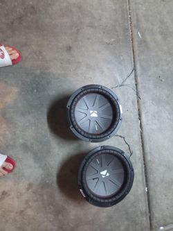 Kicker Comp r 12s  dual coils