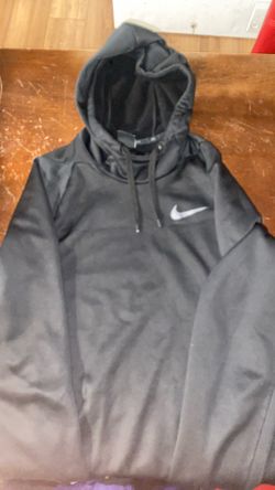 ALL BLACK NIKE HOODIE