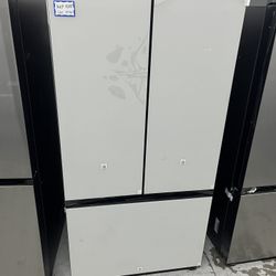 (fast seller)Samsung Bespoke 😶‍🌫️ Brand new 3 door white glass refrigerator with auto fill pitcher