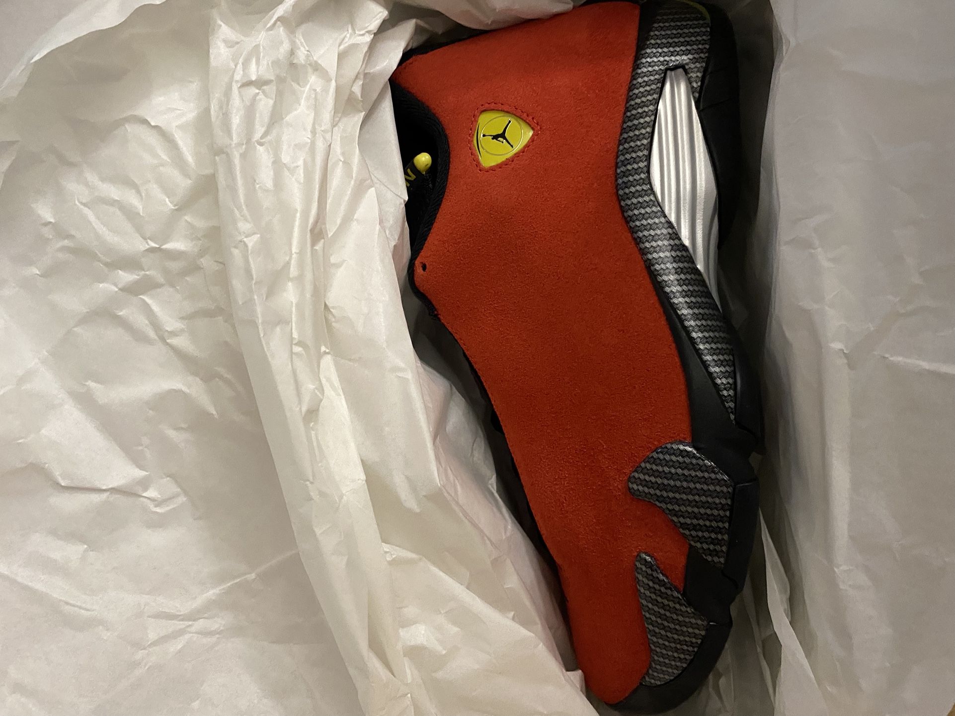 Jordan 14 Retro Ferrari 2025