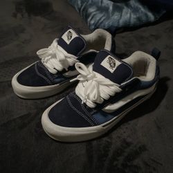 knu skool vans