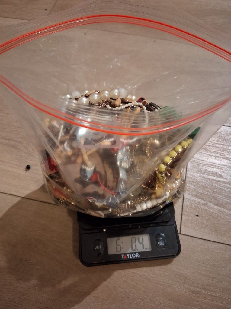 6 Pounds of Untested Jewelry 