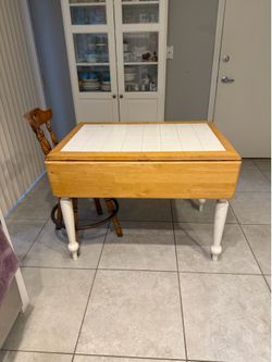 Kitchen island