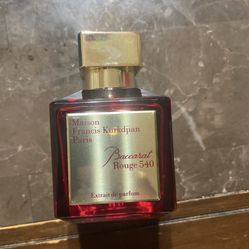 Mfk Baccarat Rouge 540