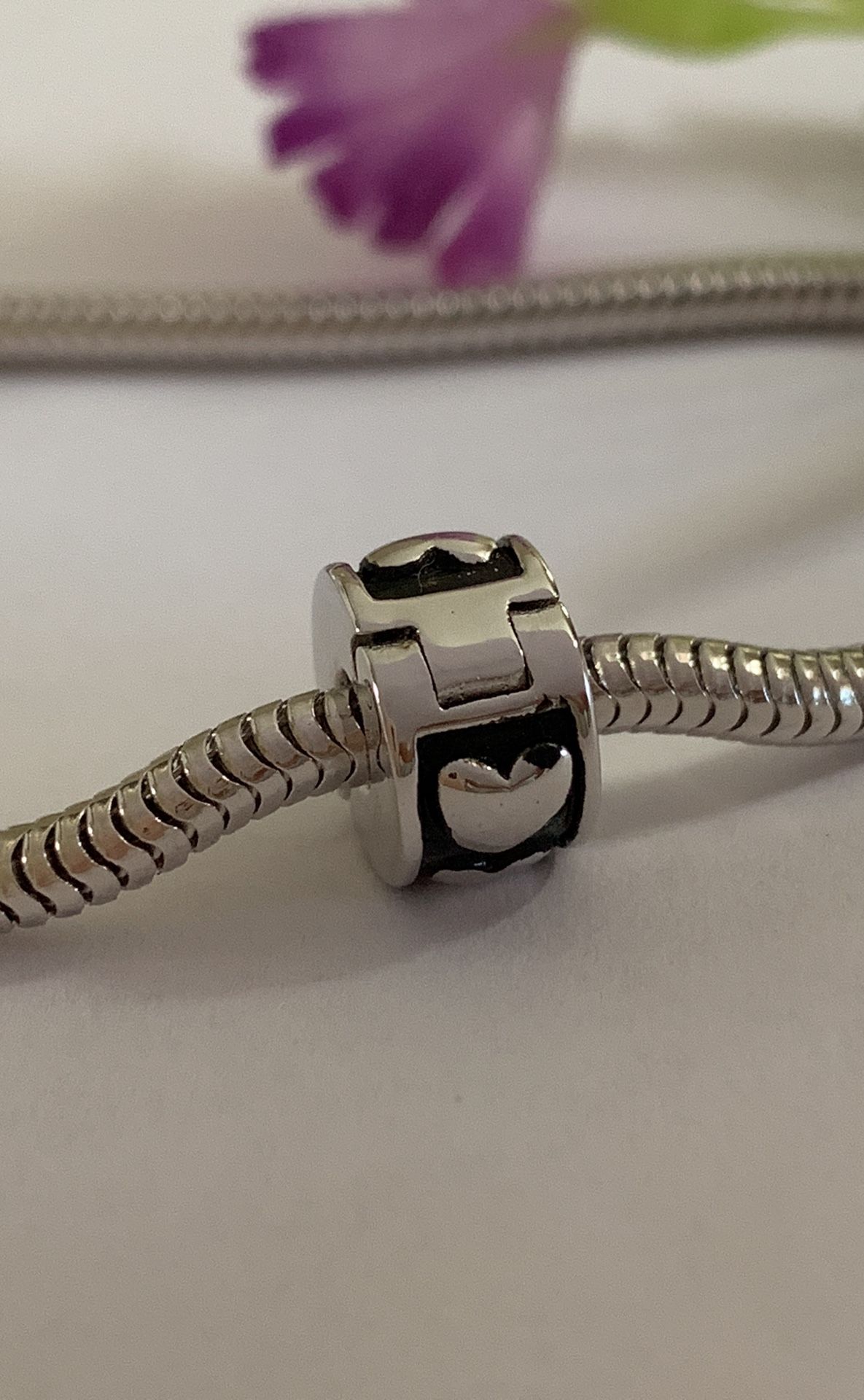 925 Sterling silver love heart design stopper charm