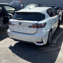 2015 Lexus CT 200h