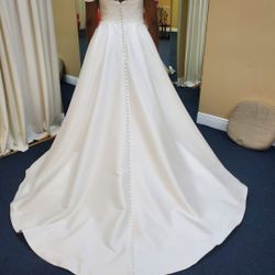Wedding dress