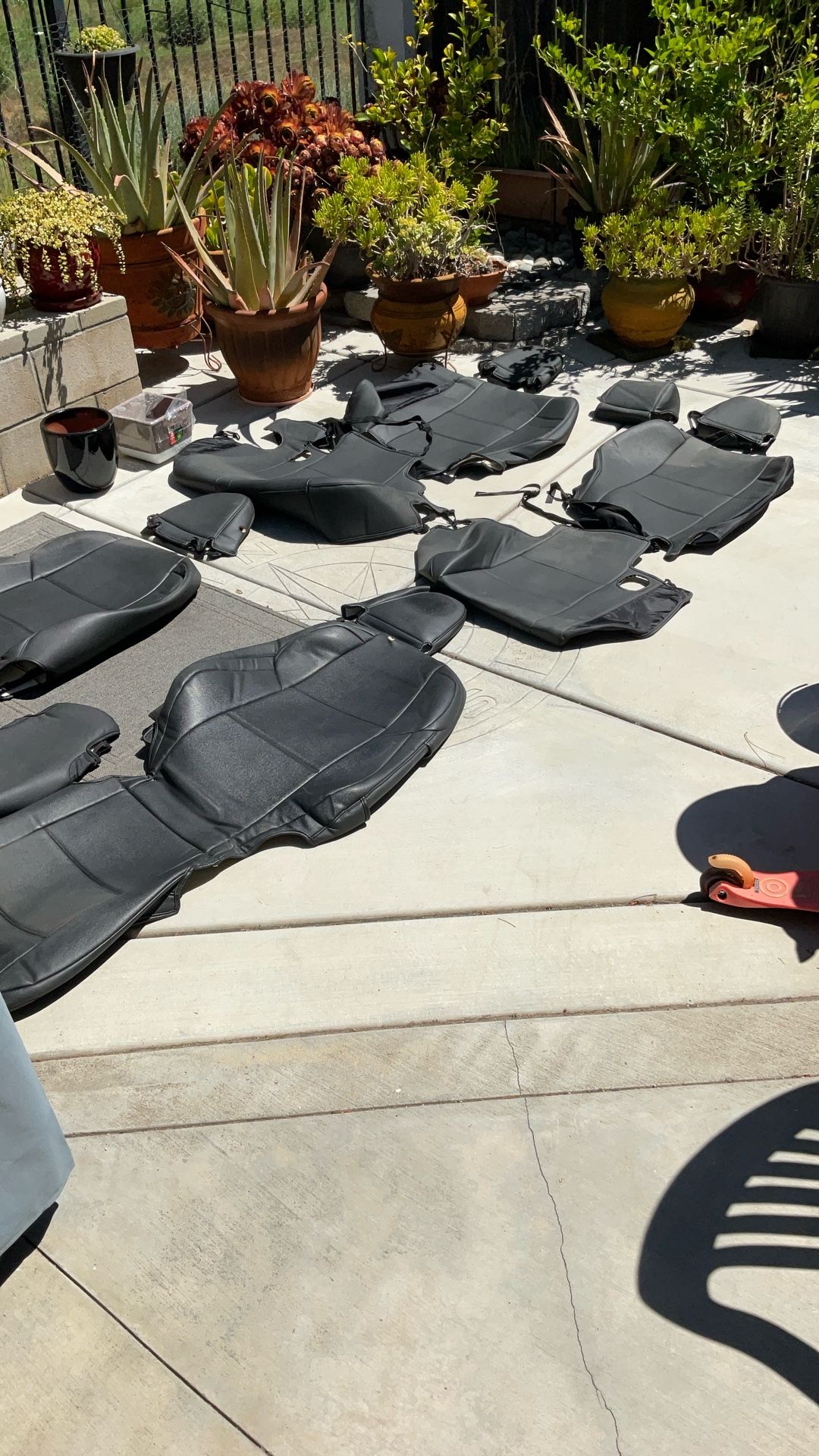 2016 Toyota Rav4 Seat Covers Complete $250