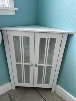 Danbury Two Door Corner Cabinet in White