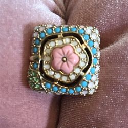 Beautiful Gemstone And Gold Plated Ring