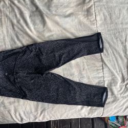 3/4 Lululemon Pans