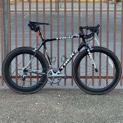 Trek Madone 5.2 Road Bike 