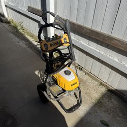 DeWalt Electric Power Washer. 