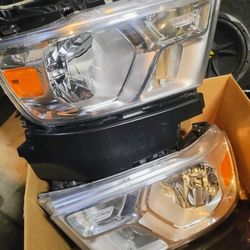 2019-2023 Dodge Ram 1500 Headlights 