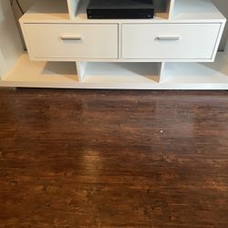 White Tv Stand