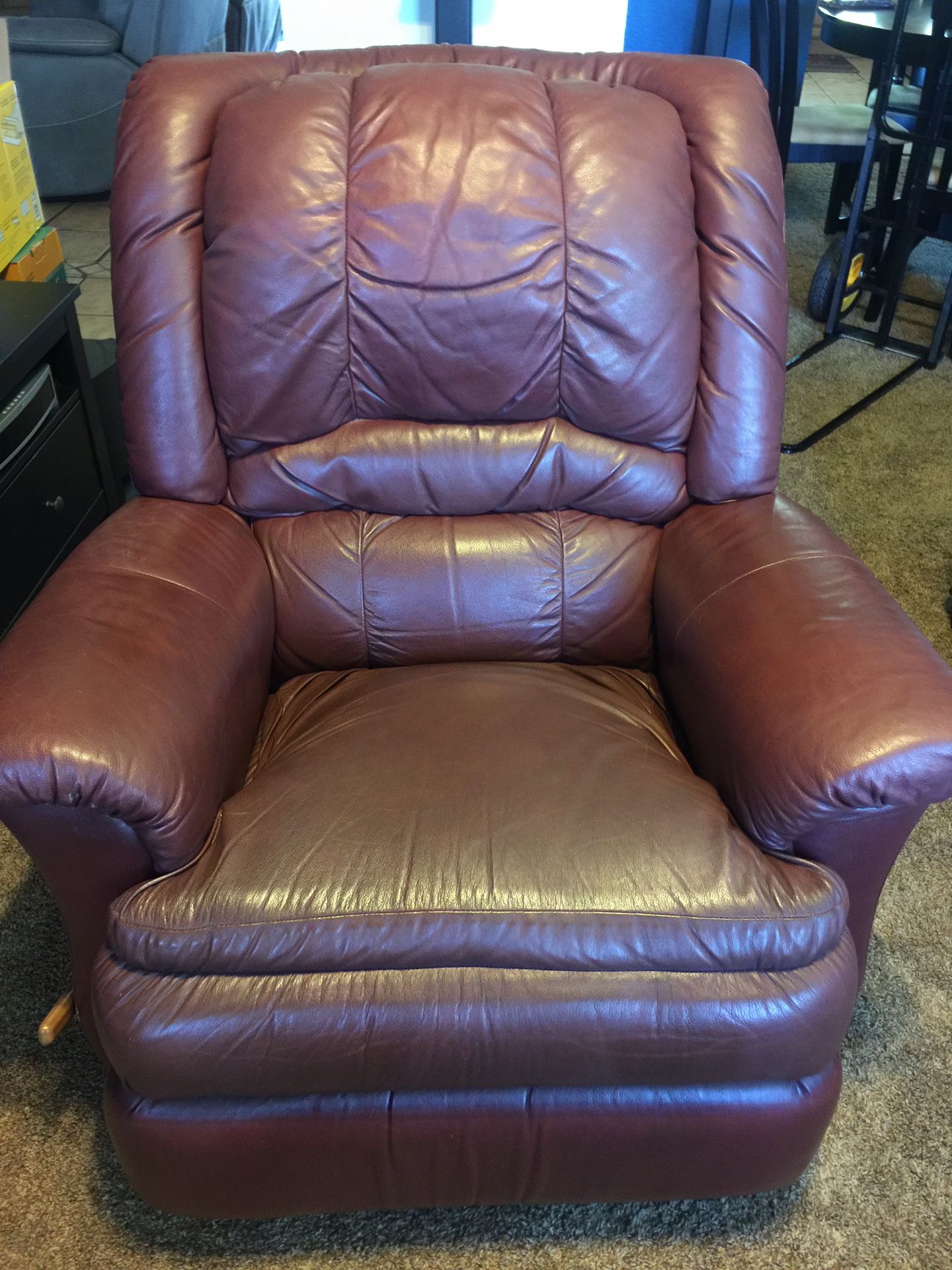 Lazy boy swivel rocker recliner