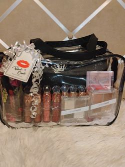 Gorgeous Gift Set All In Picture Included $60