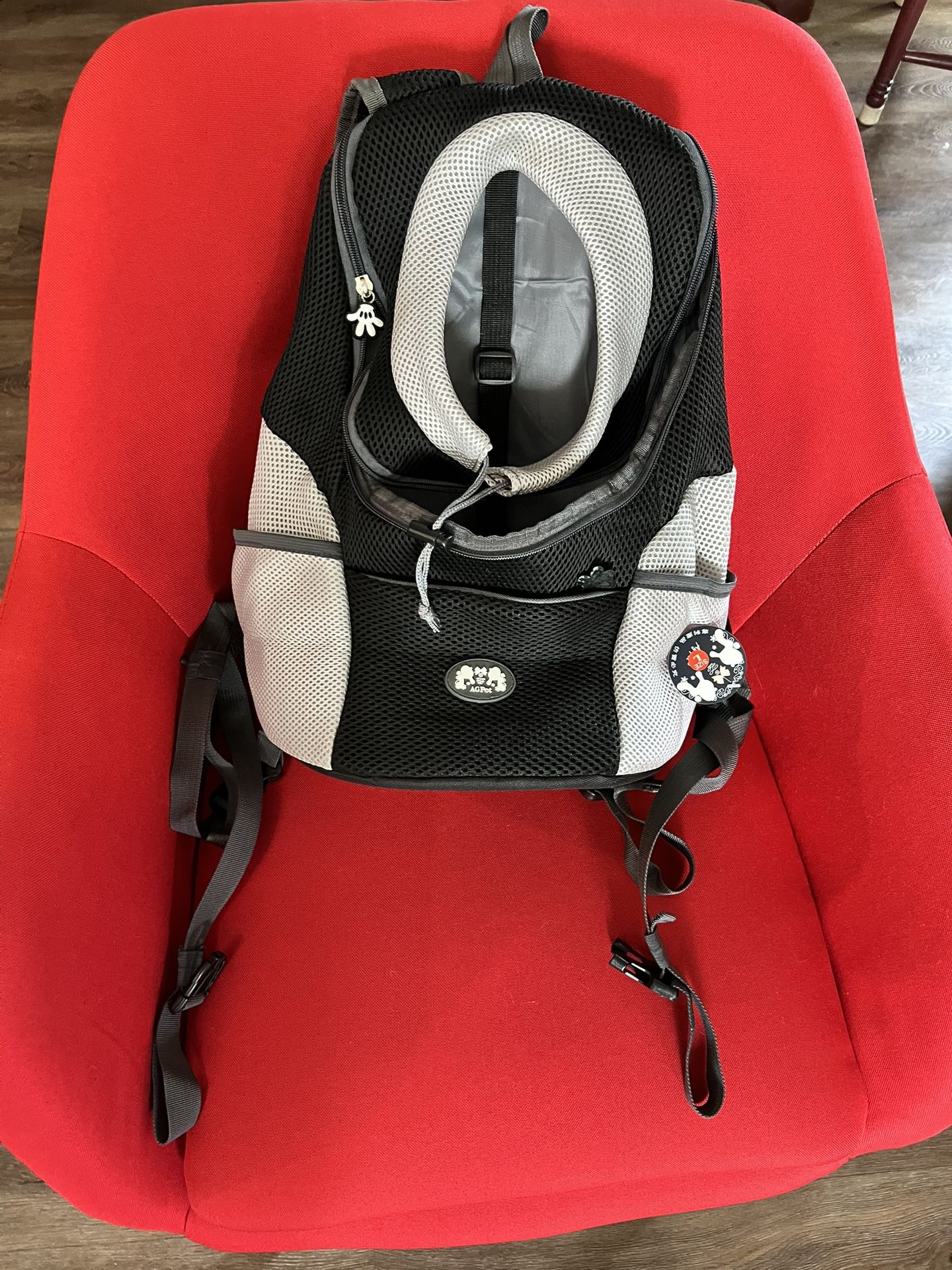 AgPet Dog/Cat Carrier Backpack Size Large-New