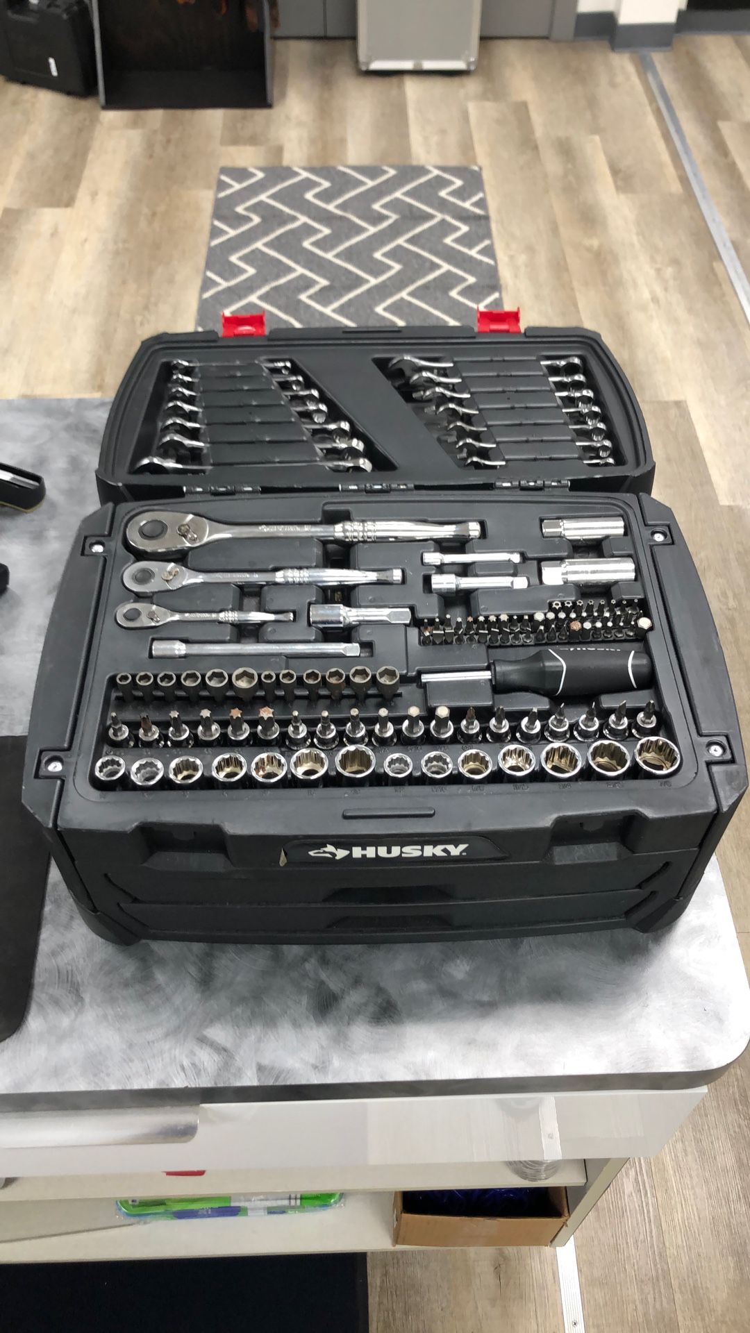 Husky Tool Set 270 Piece 