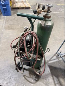 Oxygen acetylene setup aka oxy acet