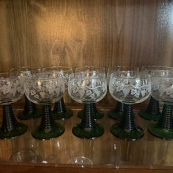 Set Of Ten German Wine Glasses Engraved With Grapes & Lea