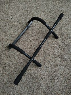 Pull up bar