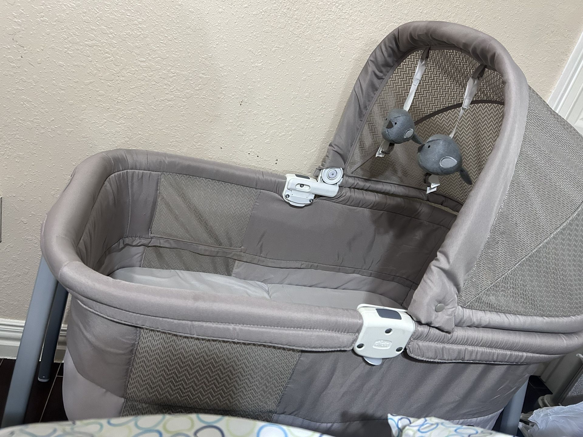 Portable Bassinet 