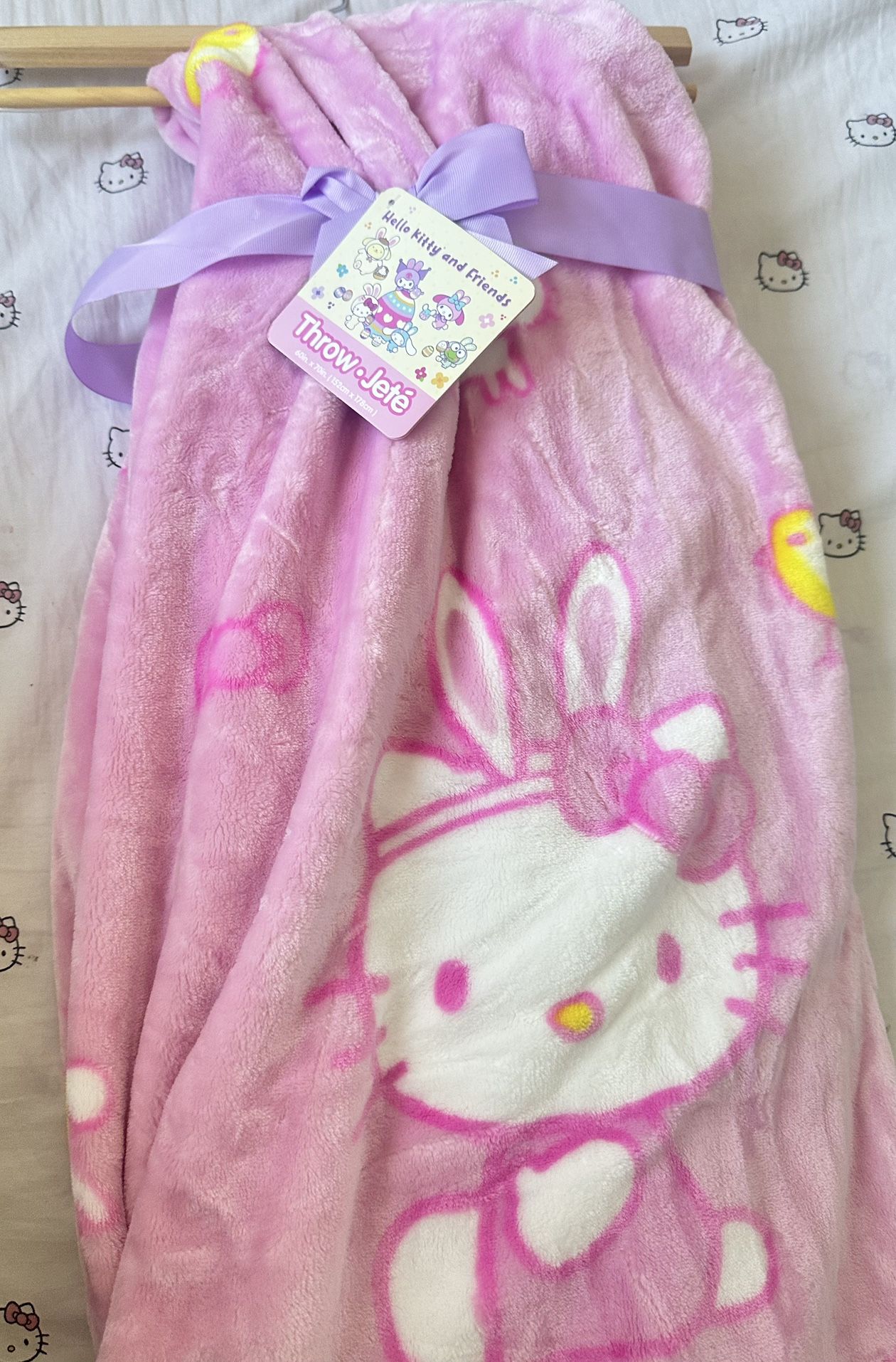 Hello Kitty Blanket