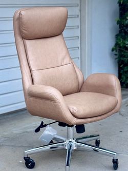 Tan Leather High-Back Executive Office Chair