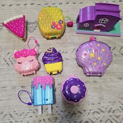 8 Polly Pocket Play Sets