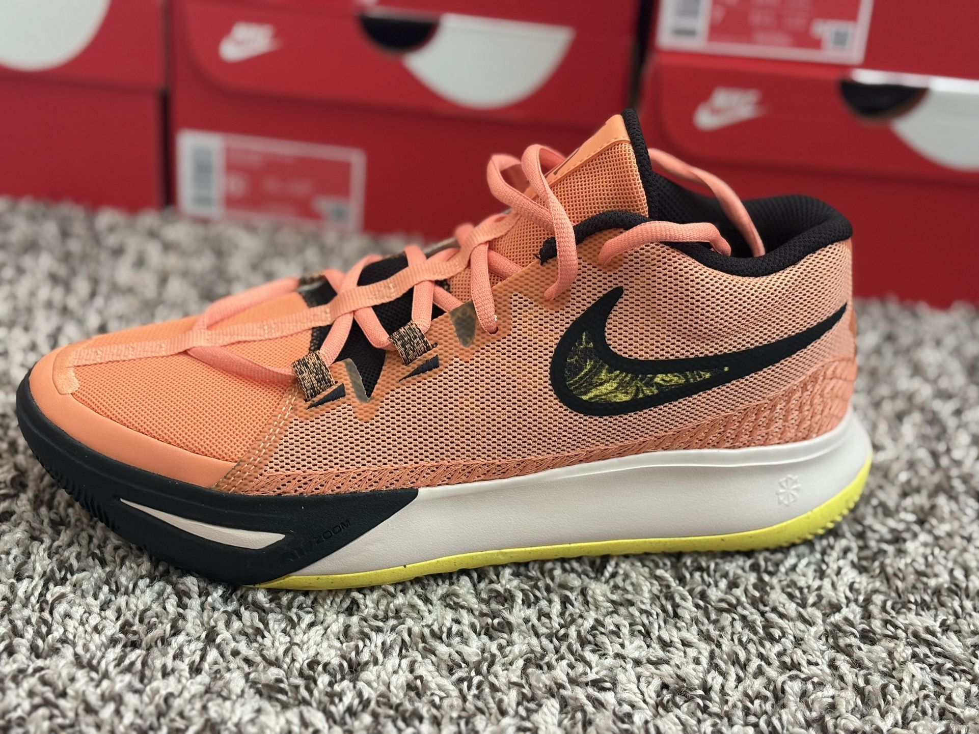 Nike Kyries