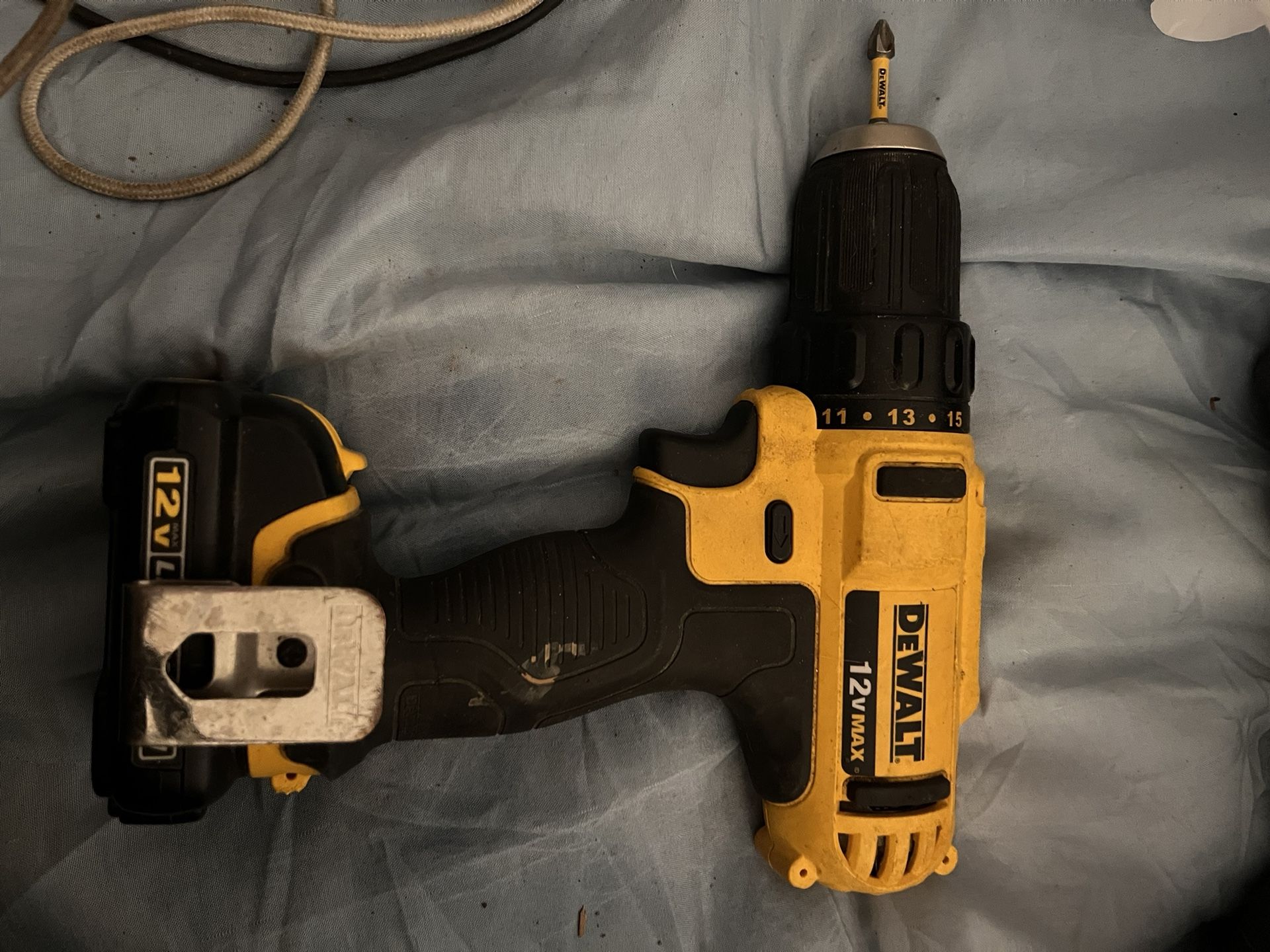 Dewalt 12volt Drill With Bits
