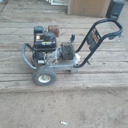 320 Psi  Like New