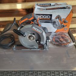 RIDGID 61/4"MAGNESIUM CONPACT FREMING SAW 
