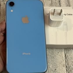IPhone XR (64gb) Blue UNLOCKED, Excellent Condition 
