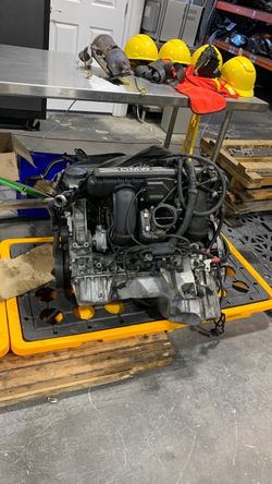 2010 BMW 328 3.0L AWD Engine N51 with 77K no Miles and Warranty