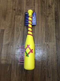 Killer Klowns From Outer Space Shorty Club Bat Spirit Halloween Exclusive New