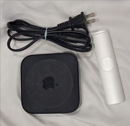 Apple TV 3rd Generation (Rev A) Model A1(contact info removed)p HD Media Streamer Bundle w/ Remote
