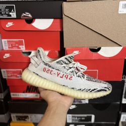 Adidas Yeezy 350 Zebra size 10 USED But Clean