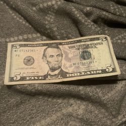 Rare Star Print 5 Dollar Bil