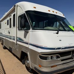 93 28’ holiday Rambler, Classy Motorhome Low Miles Clean