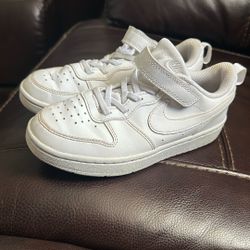 Nike Shoes Size 1Y