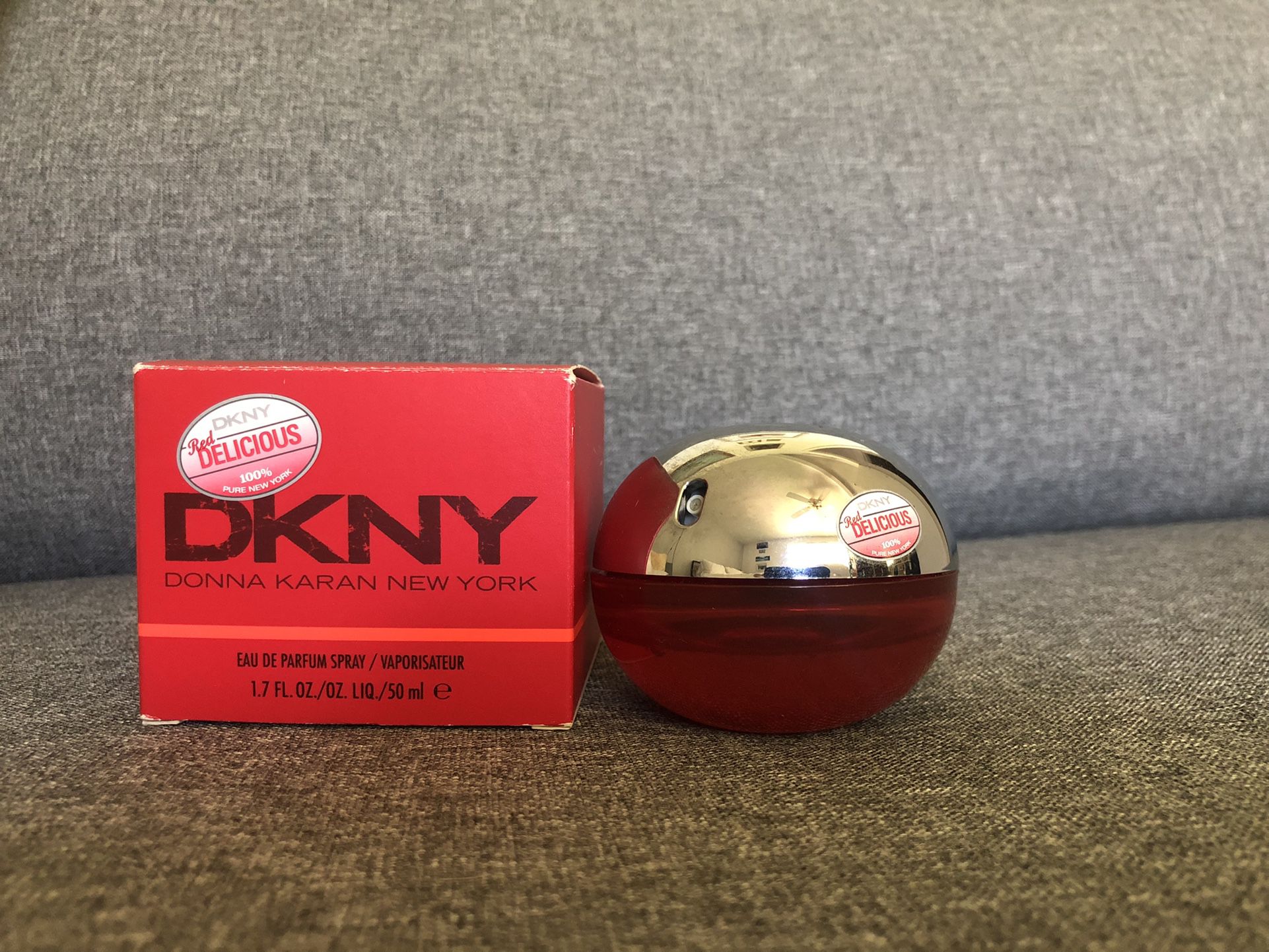 DKNY Red Delicious (EDP, 1.7oz)