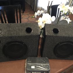 2 Kenwood Speakers Built In Tweets And Kenwood Amp