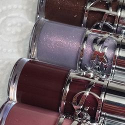 Yves Saint Laurent 
YSL Loveshine Plumping Lip Oil Gloss