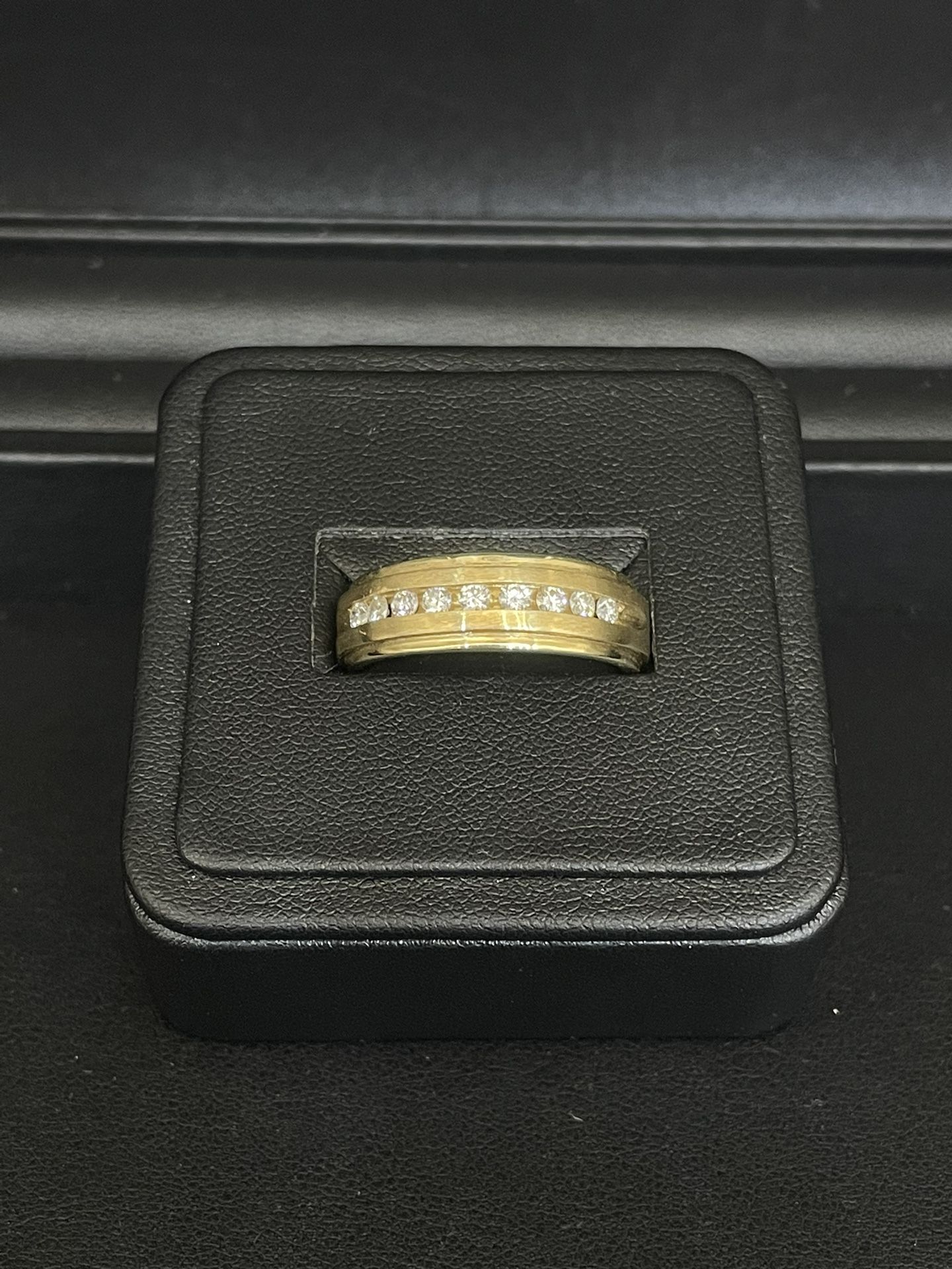 Ring 14kt gold VsStone 0.60 CT