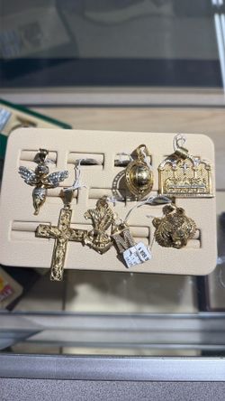 Good pendent