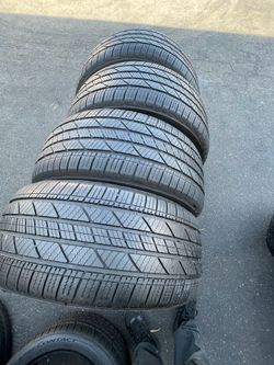 285/45R22 BRIDGESTONE DULER