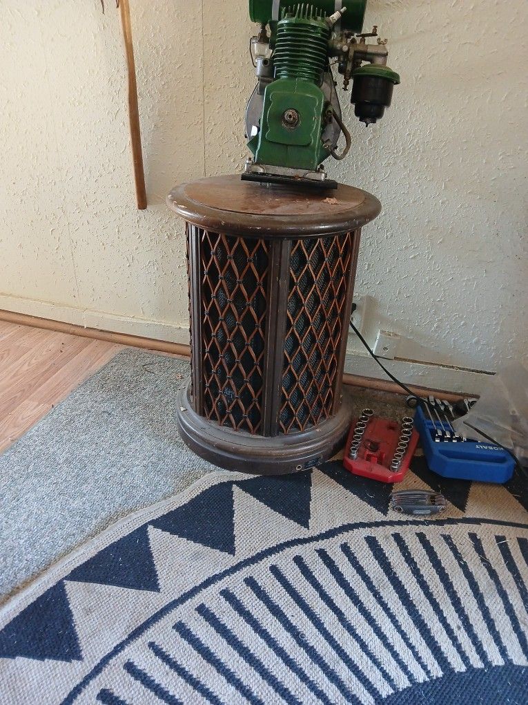 Speaker Table