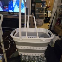 brand new collapsible laundry basket with wheels